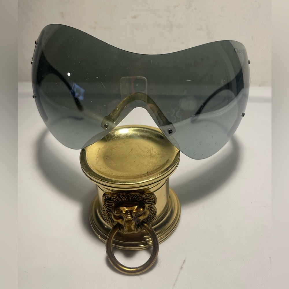 Futuristic sunglasses Brand “DÍAS “ made in italy